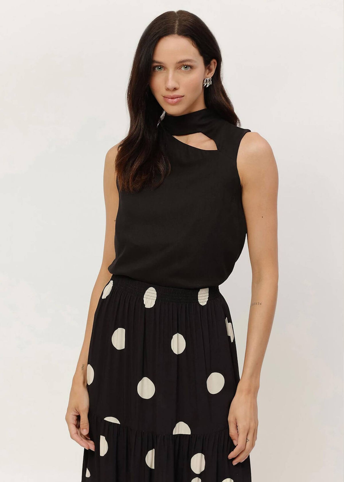 Sagres Sleeveless Blouse — Black – view 2