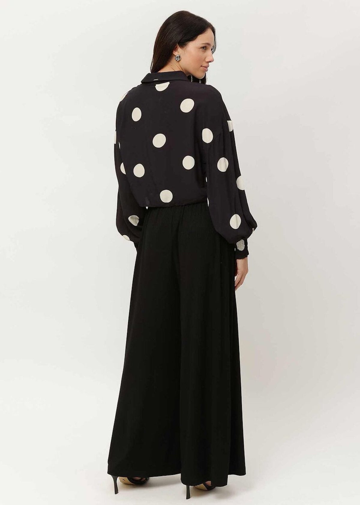Olhão Polka-Dot Shirt — Black – view 4