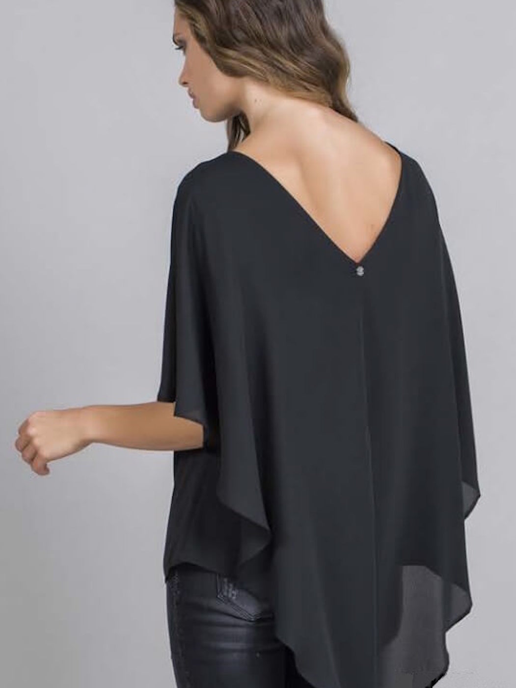 Foz V-Back Blouse